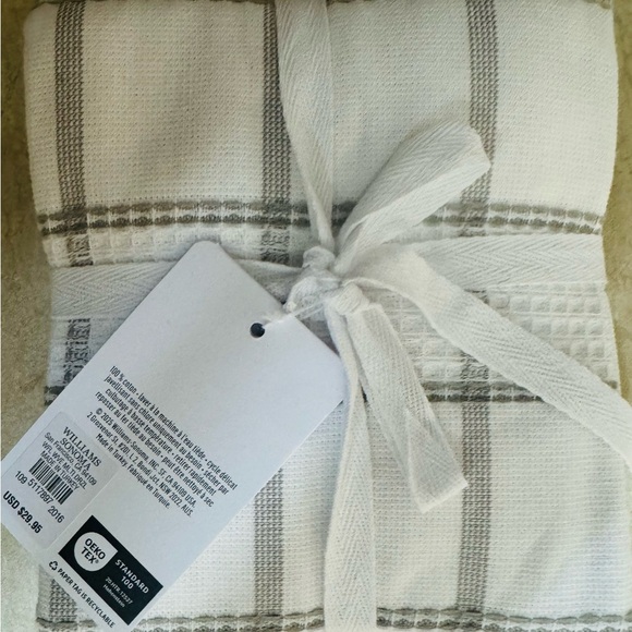 Williams Sonoma Waffle Weave Towels - Picture 7 of 12
